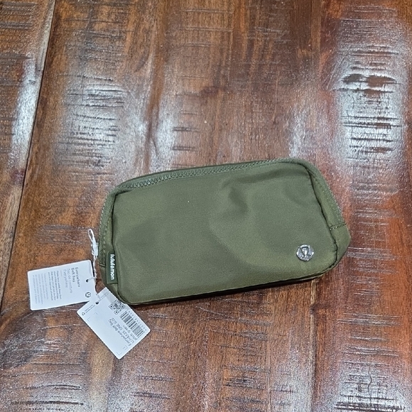 lululemon athletica Handbags - Lululemon Belt Olive Green Bag NWT